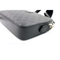 Gucci Hard Trunk GG Supreme Nero