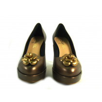 Chanel DecolletÃ© Dorate