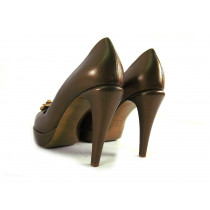 Chanel DecolletÃ© Dorate