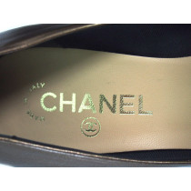 Chanel DecolletÃ© Dorate